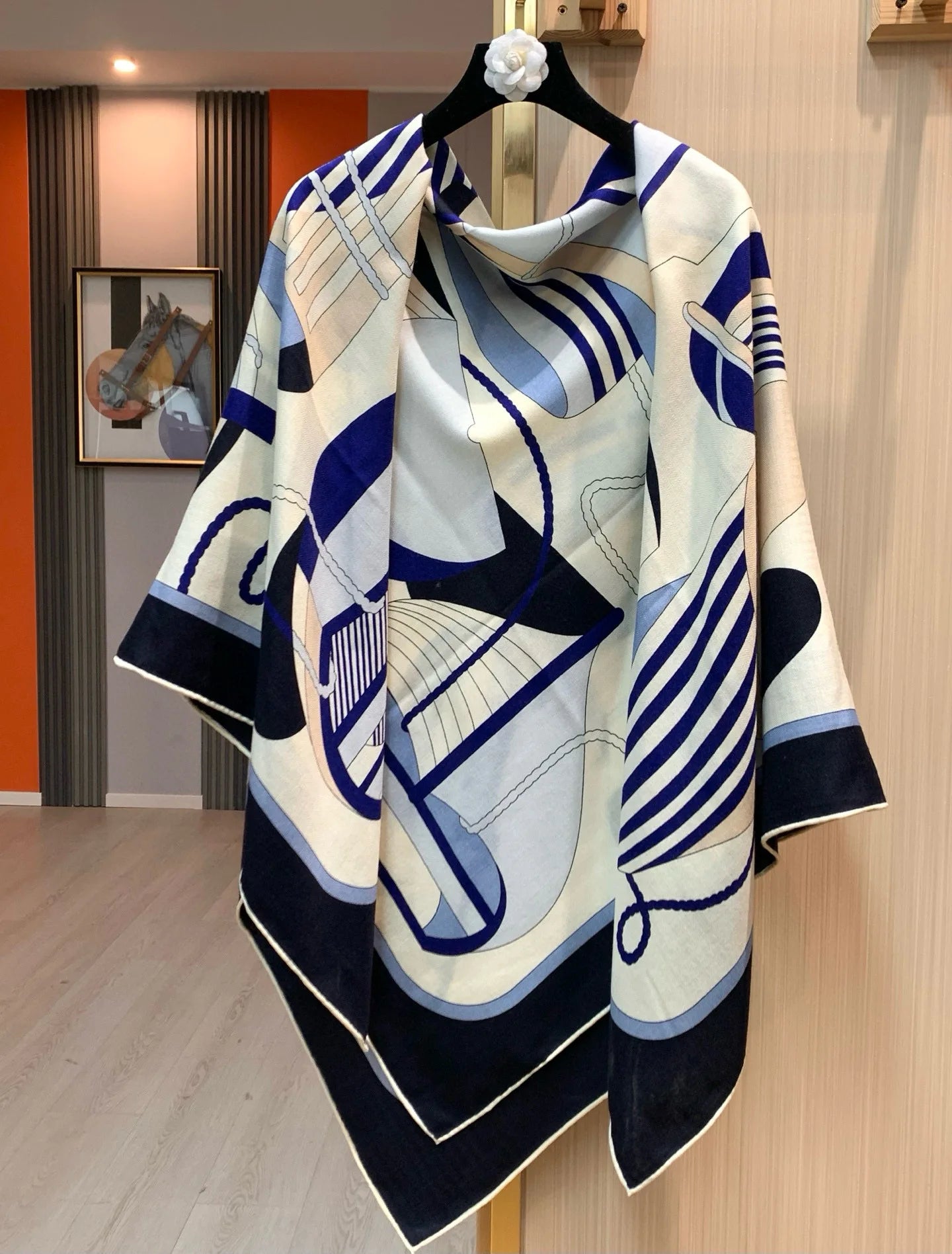High-end 70% wool 30% mulberry silk scarf for women, handcrafted with rolled edges, 135*135 cm, a warm large shawl or scarf.