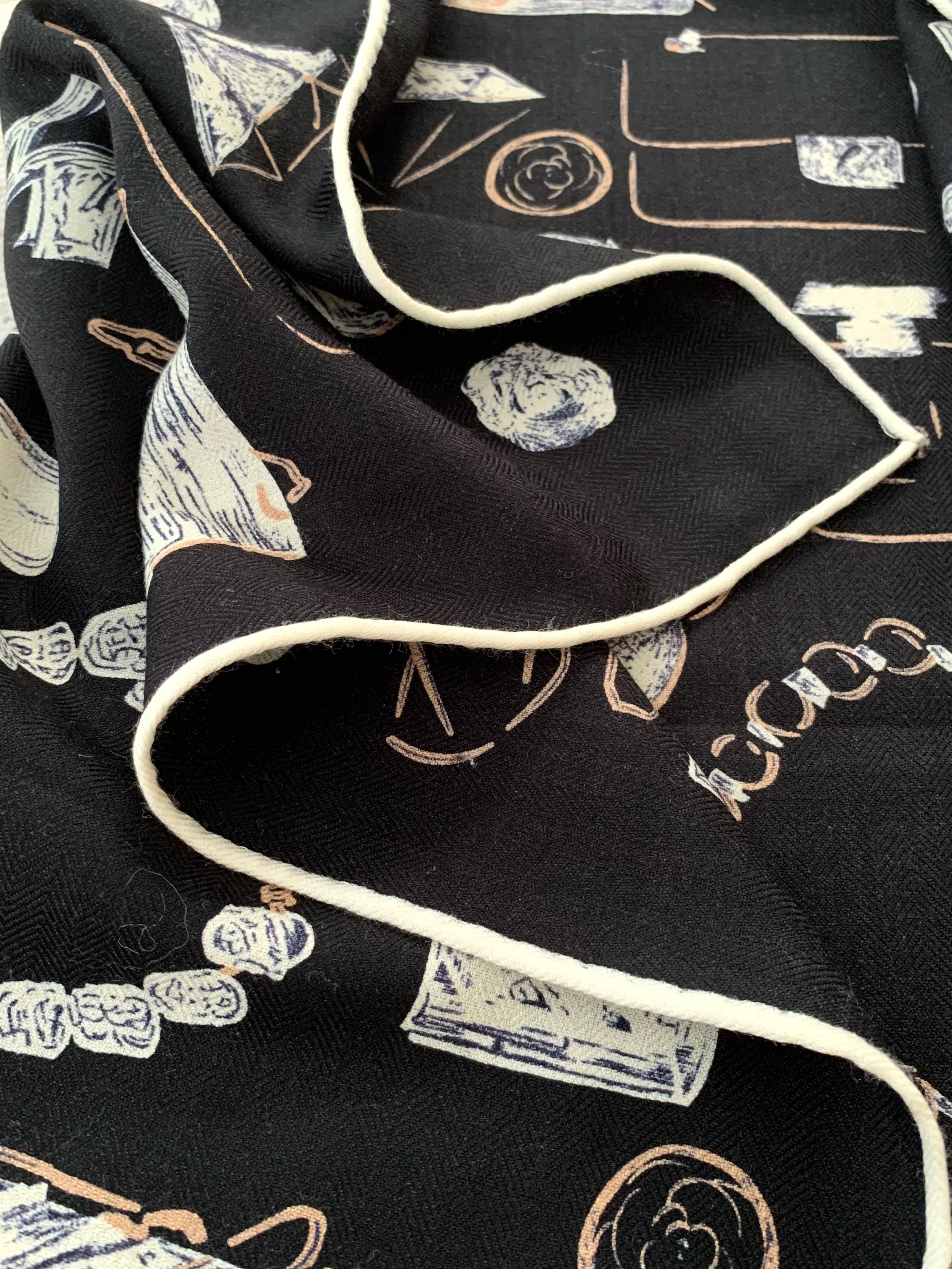 New Spring 70% wool and 30% silk decorative shawl, French-style, warm headscarf, square scarf