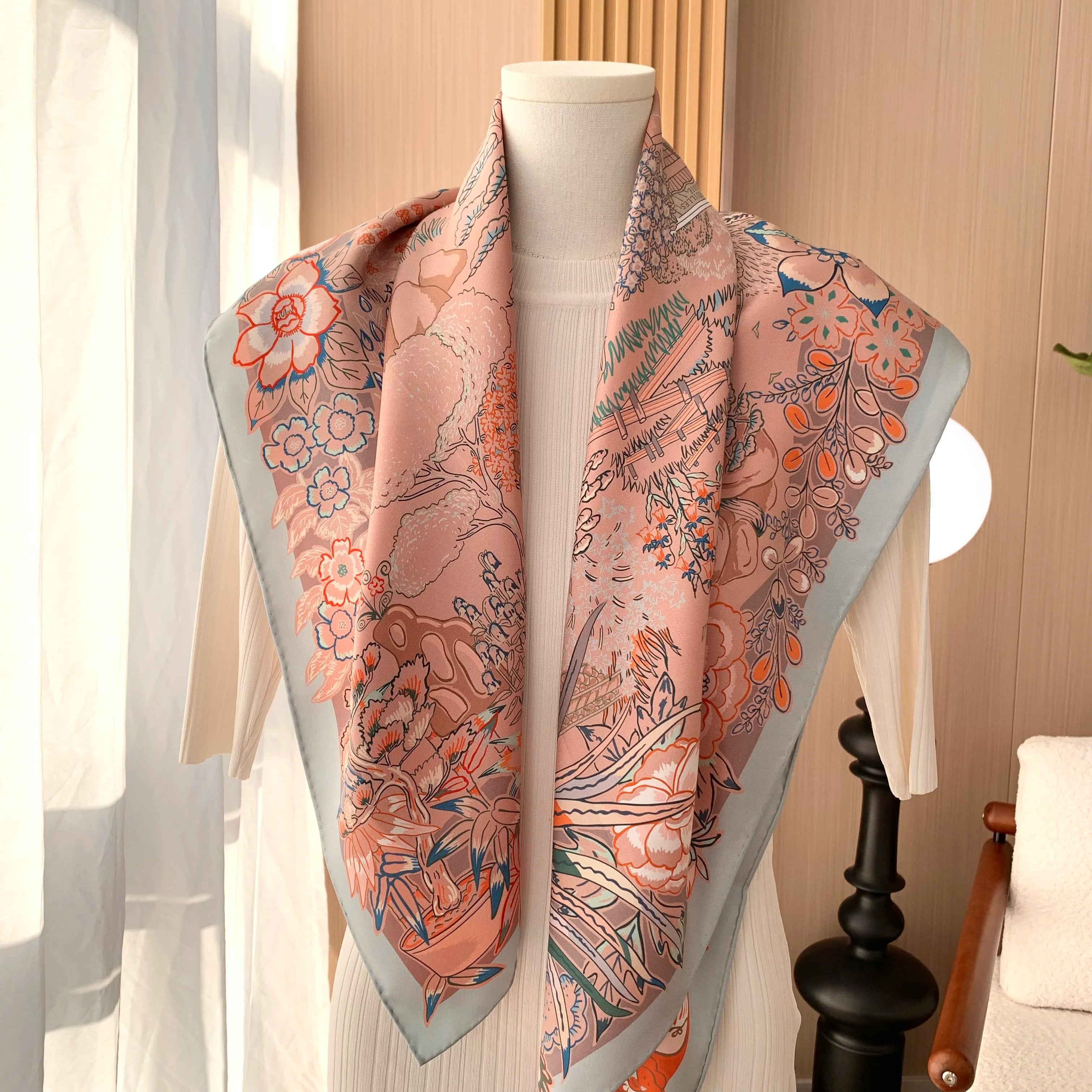 Two-color style 100% mulberry silk scarf for ladies square-shaped 90 in length floral pattern sun protection headscarf and shawl