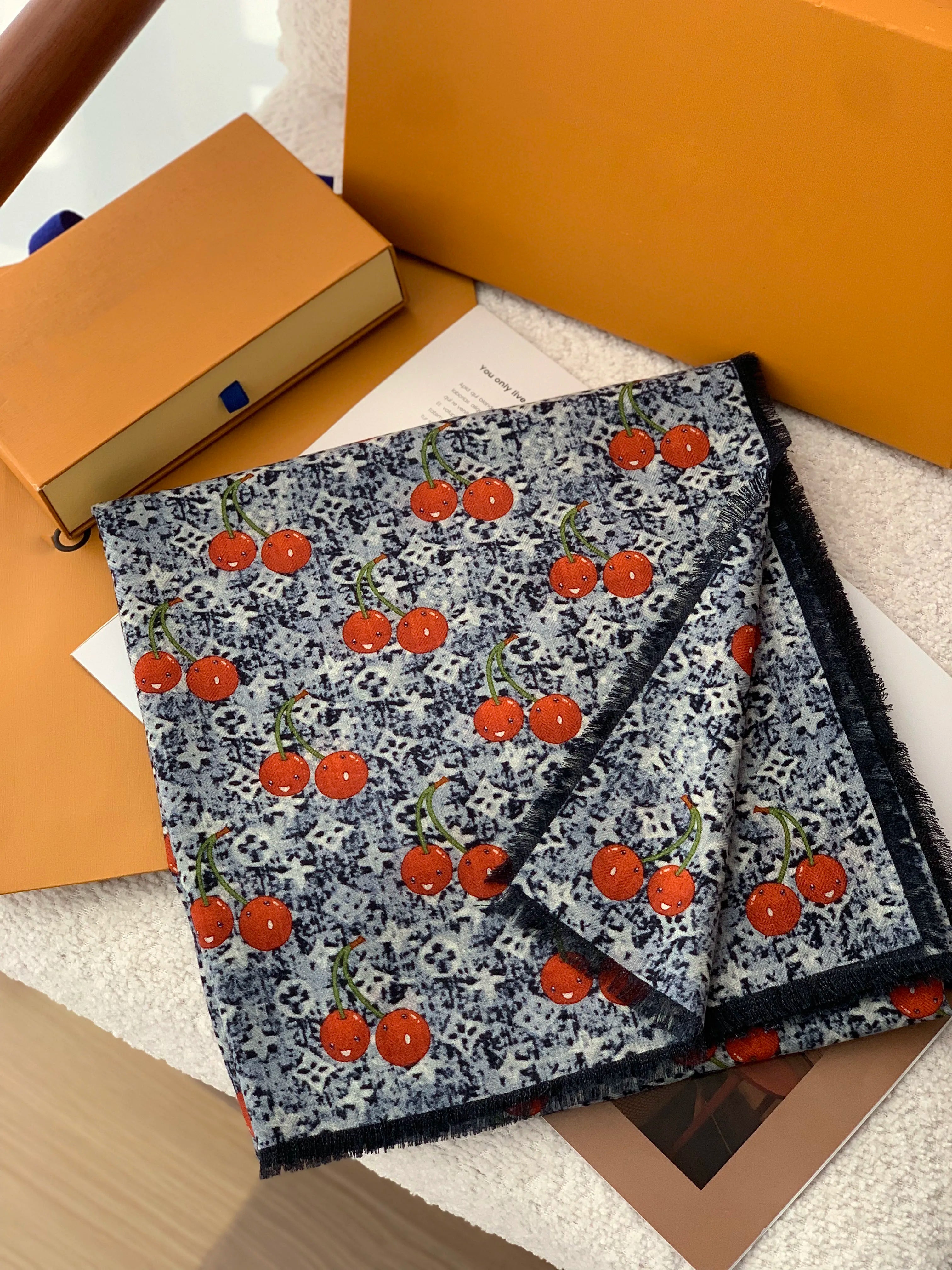 New autumn and winter styles: 70% wool and 30% silk scarf, retro cherry print, fashionable shawl, scarf, women's warm decoration