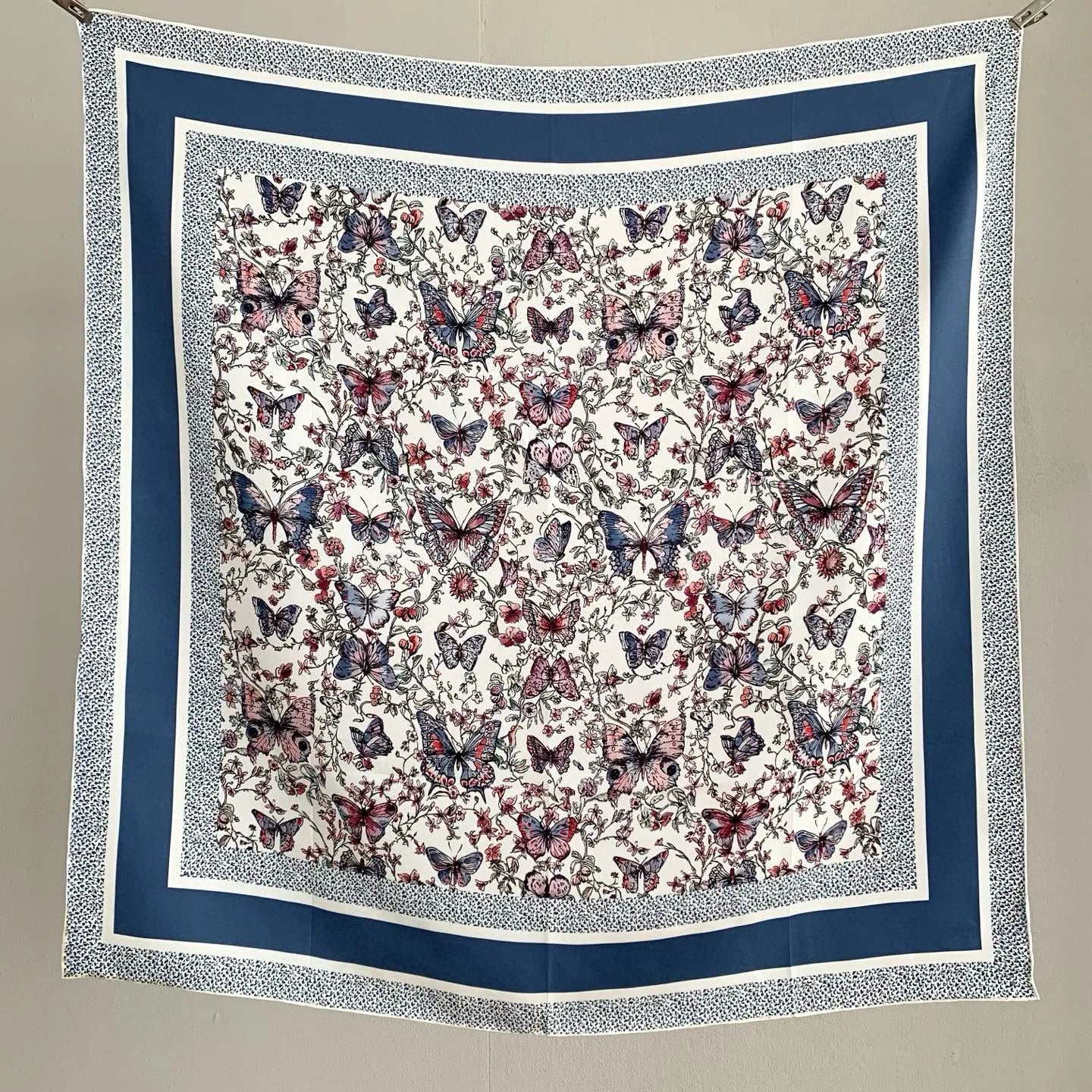 New blue floral silk scarf, 90cm thickness 18mm, high quality, elegant, shawl-style accessory, sun protection headscarf