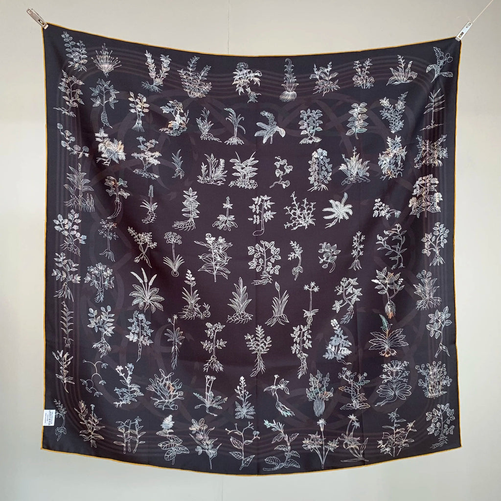 90cm double-sided double-color 100% mulberry silk scarf for women, floral pattern, sun protection headscarf, fashionable shawl