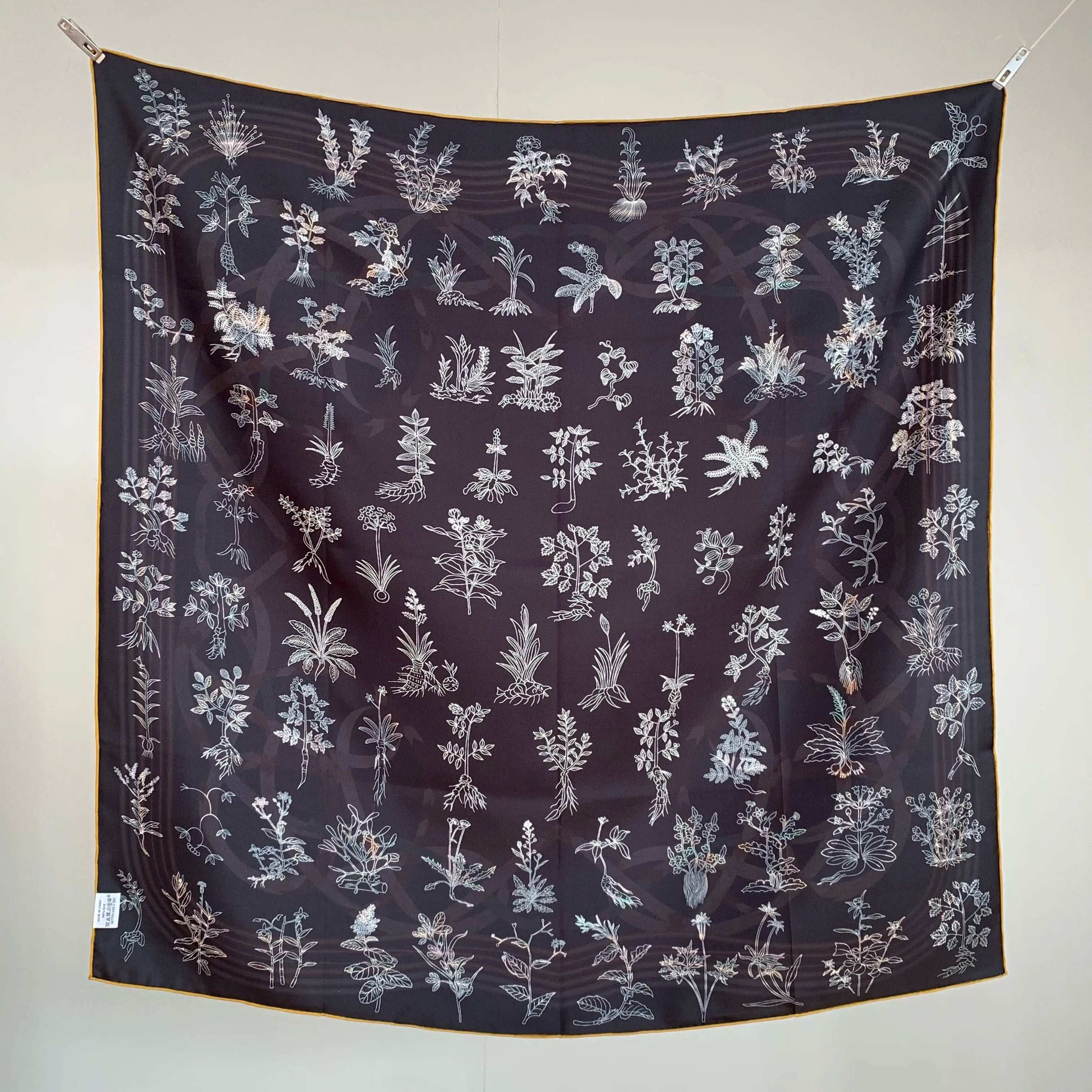90cm double-sided double-color 100% mulberry silk scarf for women, floral pattern, sun protection headscarf, fashionable shawl