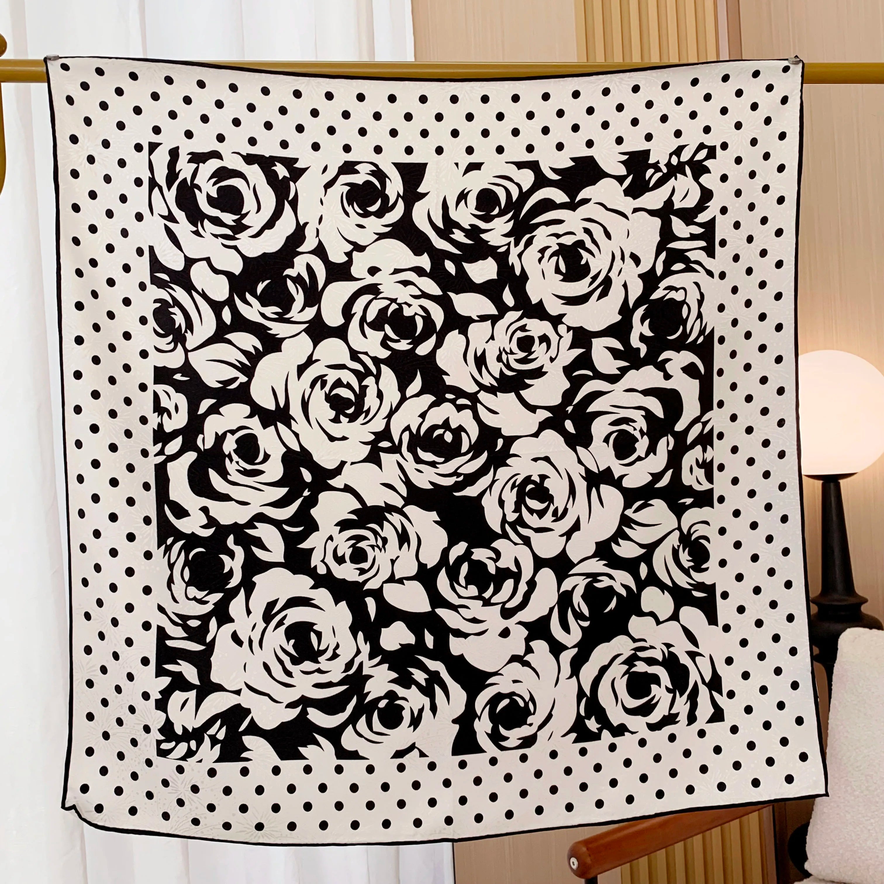 Pure silk plain weave scarf for ladies, printed design, 70x70 cm square silk shawl, jacquard scarf, headscarf, spring scarf, lad