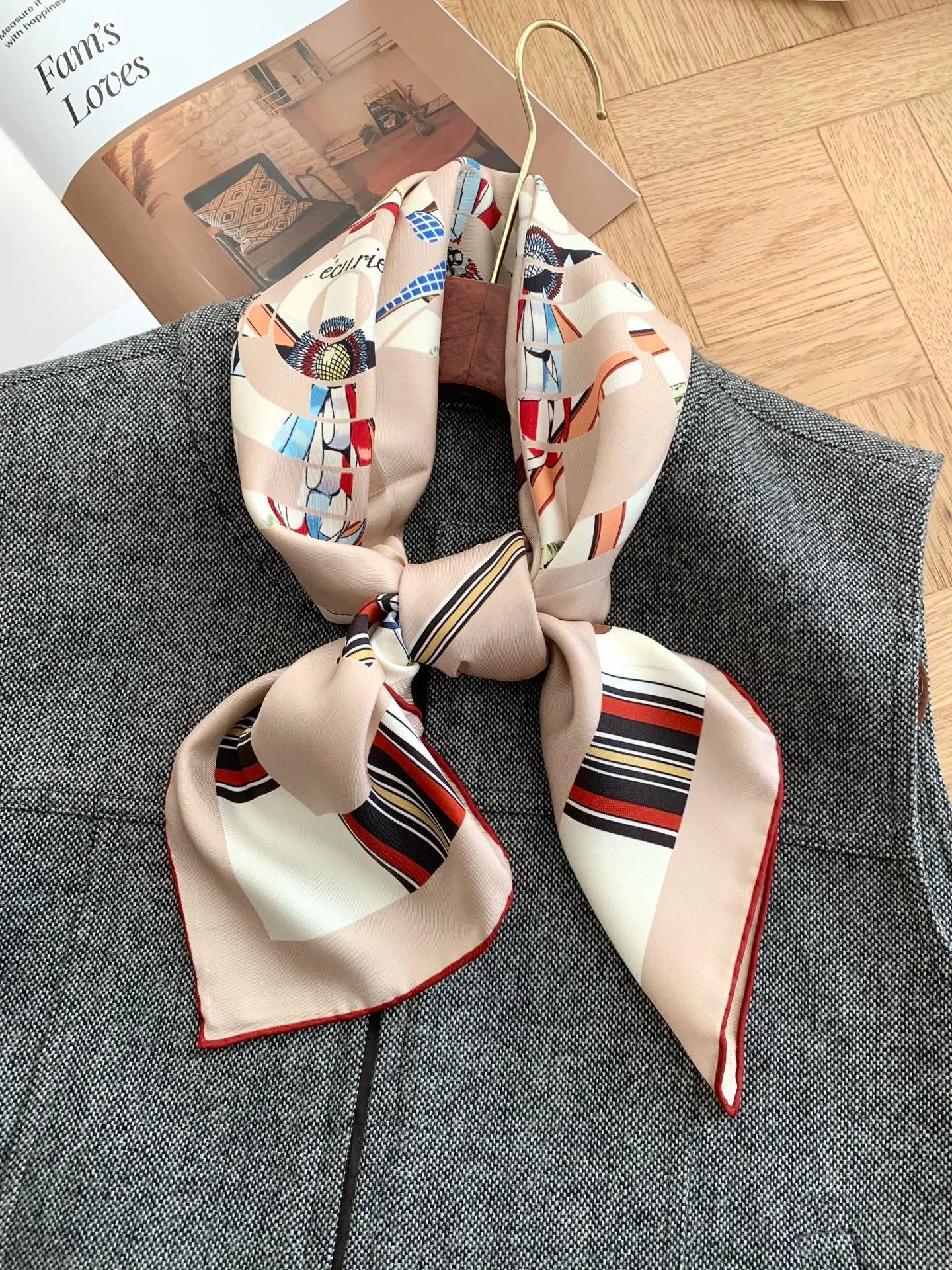 Silk Scarf for Women in Luxury Design Style - Fashionable Sunscreen Headscarf with 18mm Thickness - Genuine Silk Decorated Shawl